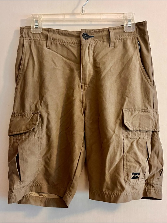 Billabong Other - Billabong Submersibles Men's Tan Cargo Shorts with Side Pockets